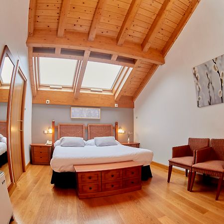 Hotel Casa Azcona Zizur Mayor Kültér fotó