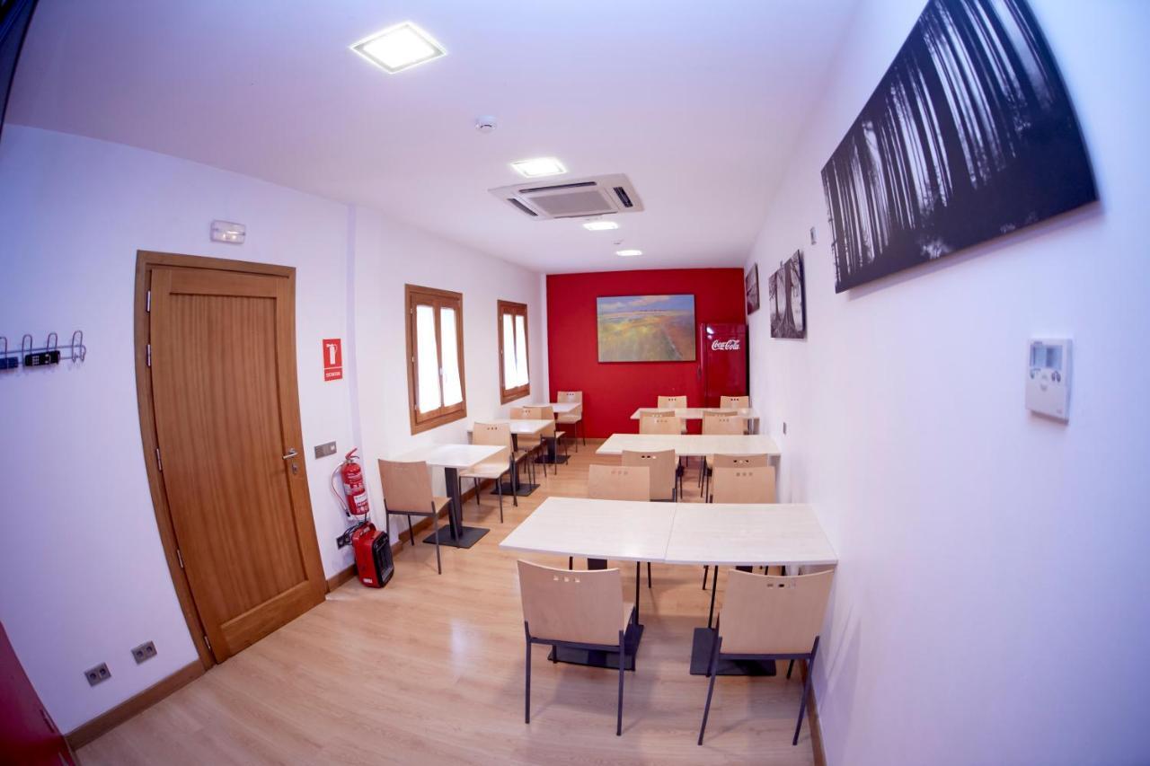 Hotel Casa Azcona Zizur Mayor Kültér fotó