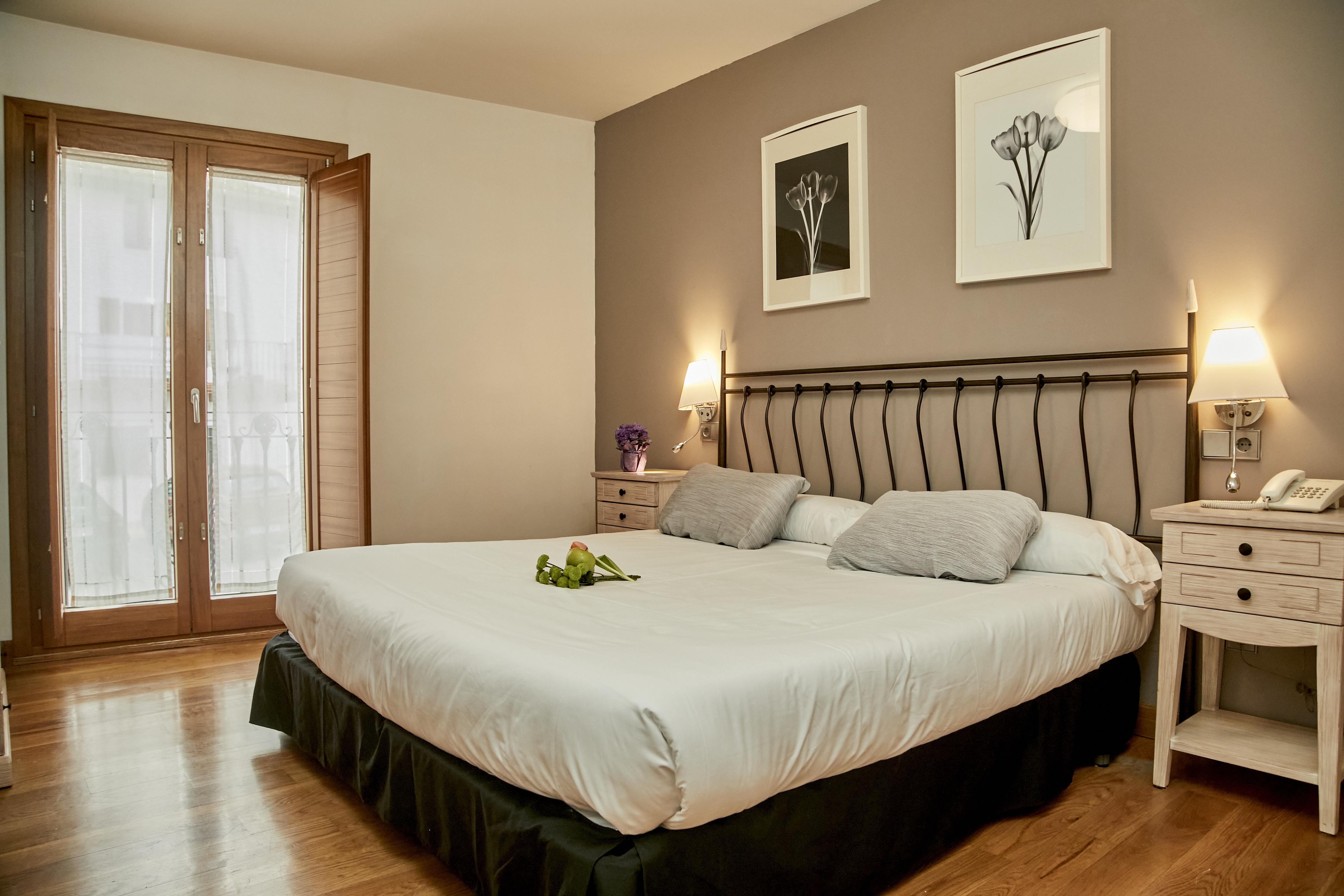 Hotel Casa Azcona Zizur Mayor Kültér fotó